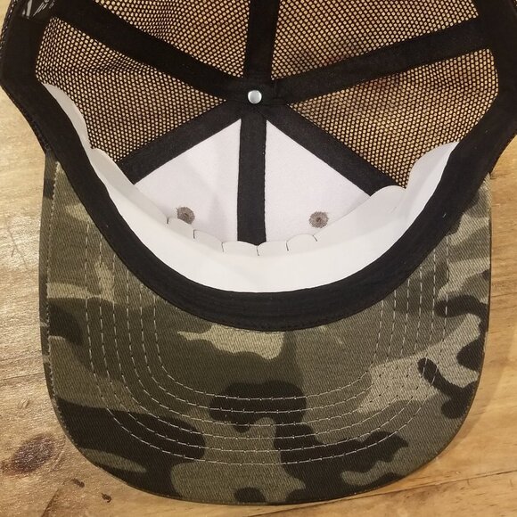 Clover Flag Lucky Patch Hat Cap Camouflage Camo Green Snap Back Mesh Trucker Dad - Picture 10 of 14